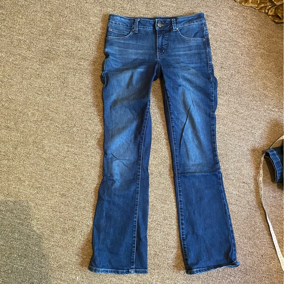 Gap Authentic Flare 27 R x 32 Medium Wash Used Worn Distressed Stretchy - Picture 8 of 14